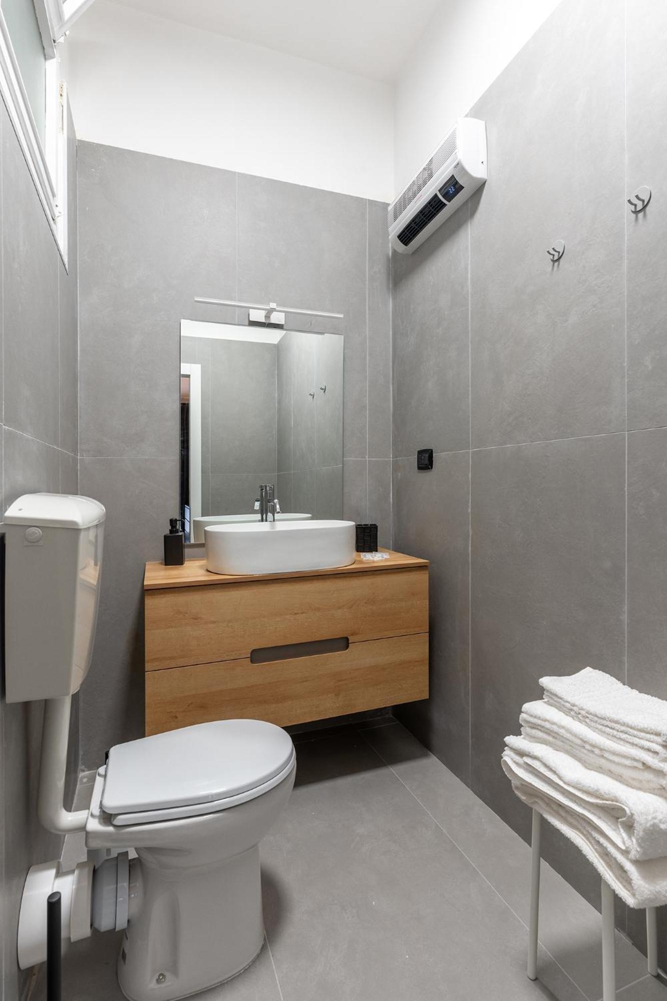 Fourooms - Bari Principe Amedeo Exteriér fotografie